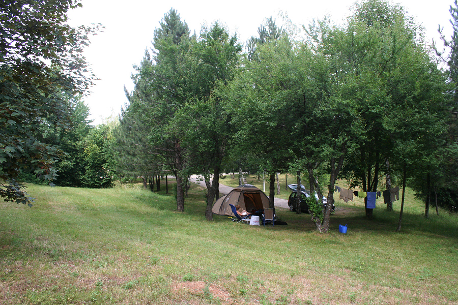 6400_Op camping Korana bij Plitvice N.P..JPG
